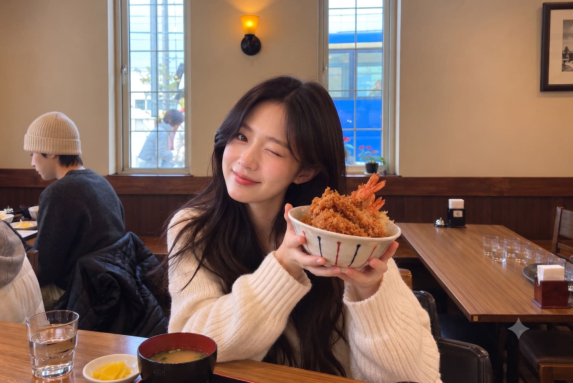 [흰그림자투어] 준페이 매장 내 식사 100% 확정! 삿포로 비에이 후라노 일일 버스투어